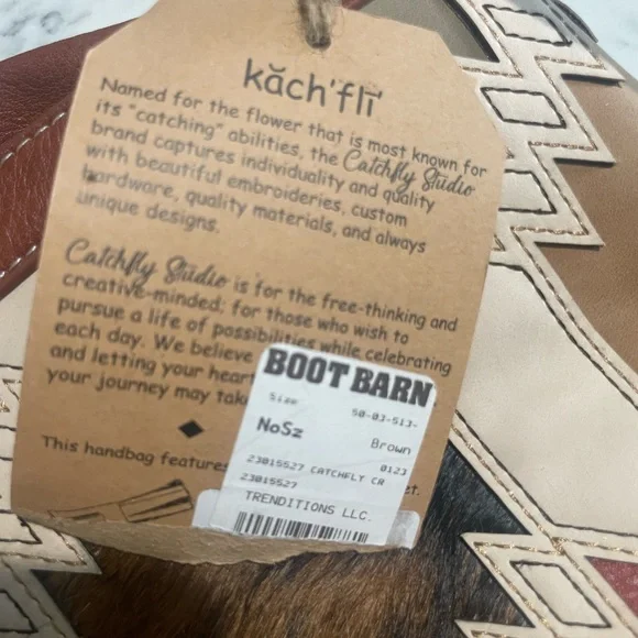 Catch Fly crossbody/purse bag with conceal carry compartment - Picture 3 of 5